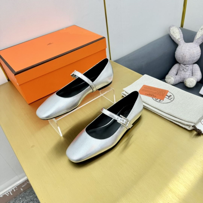 Hermes flat shoes